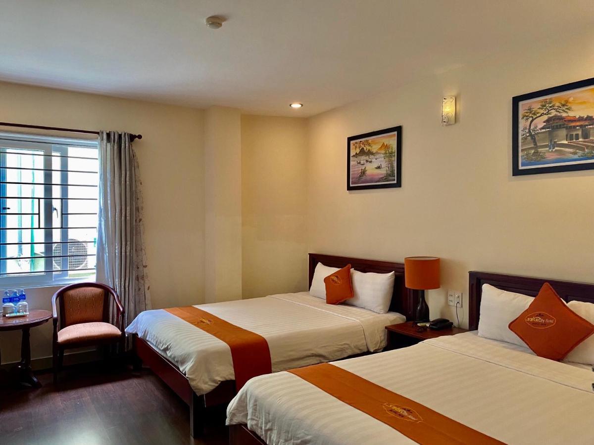 Golden Star Hotel Hue Exterior photo